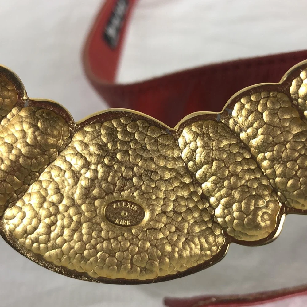 Alexis Kirk Red Leather Gold Tone Buckle Belt - Picture 5 of 9